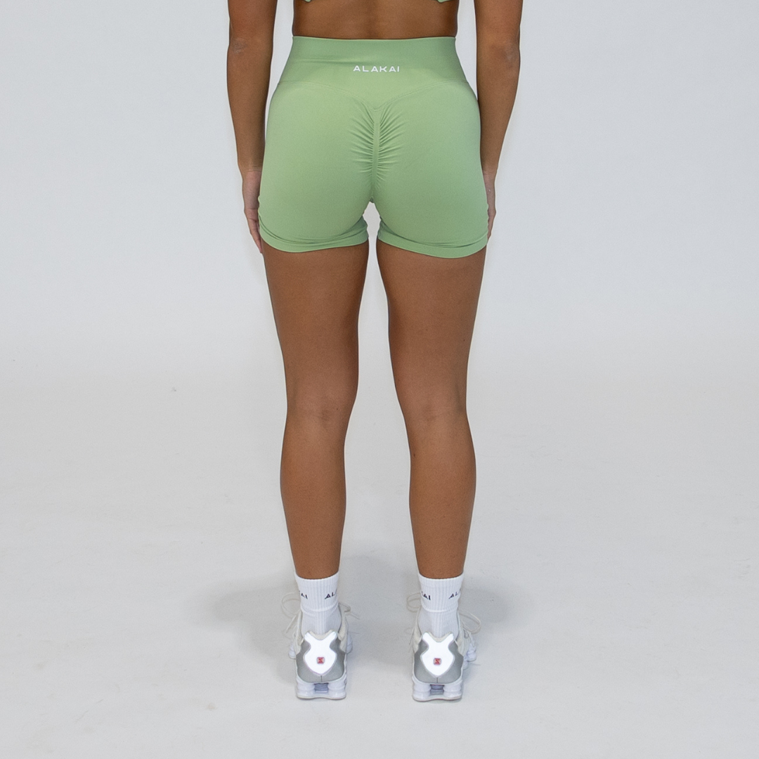 ESSENTIAL SHORTS