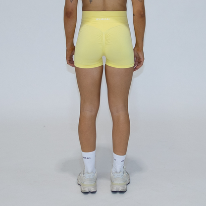 ESSENTIAL SHORTS