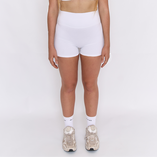 BALANCE SHORTS